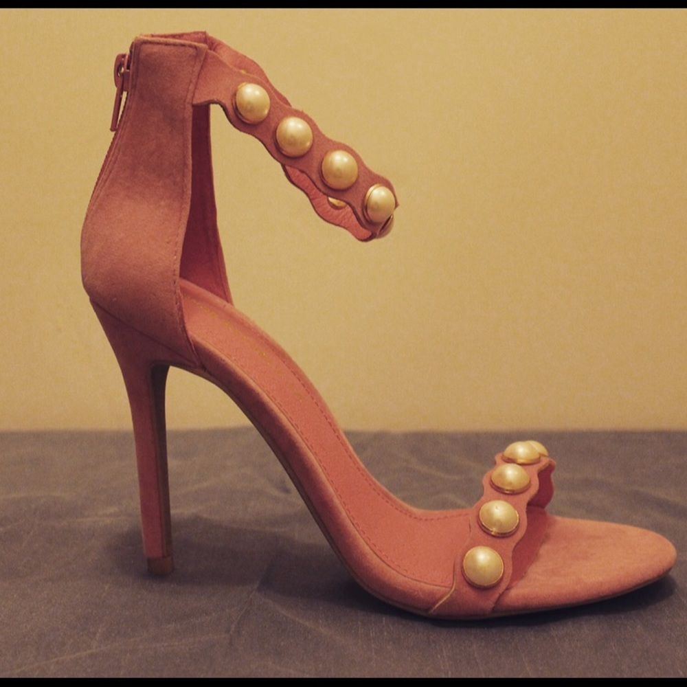 🌺Pink Pearl Heels Sz 7.5/8.5/10🌺
